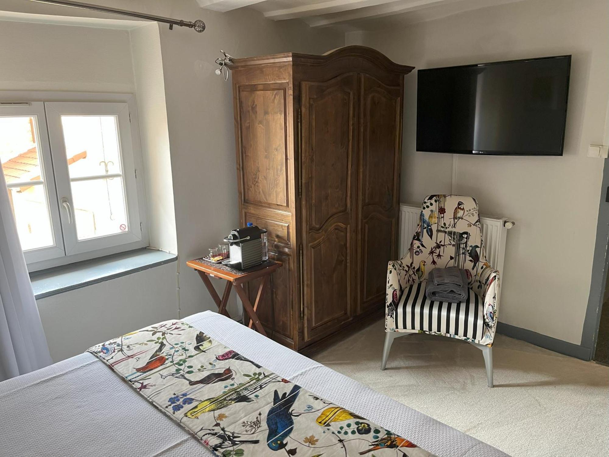 Relais Du Destin 호텔 Vertrieu 외부 사진