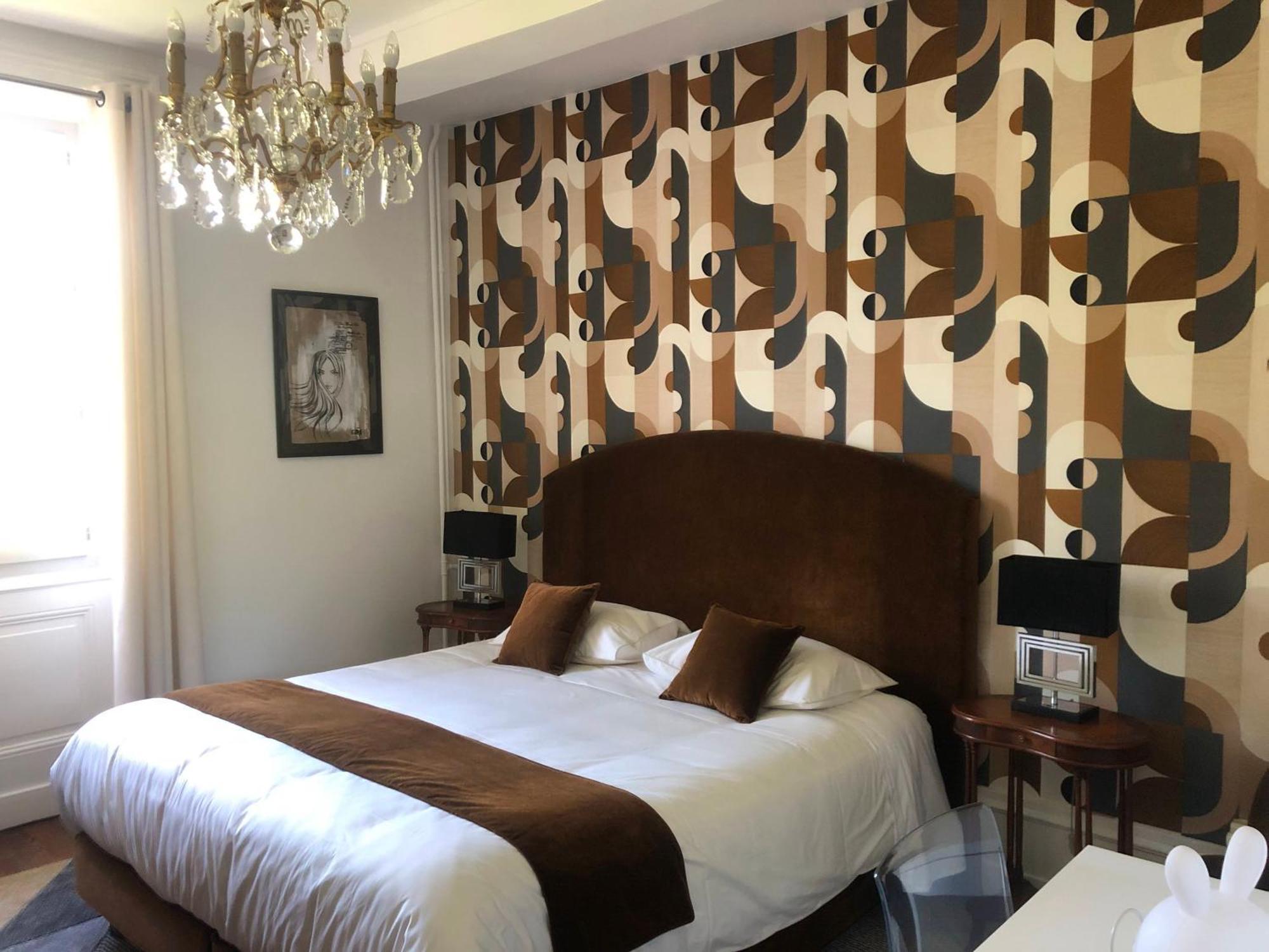 Relais Du Destin 호텔 Vertrieu 외부 사진