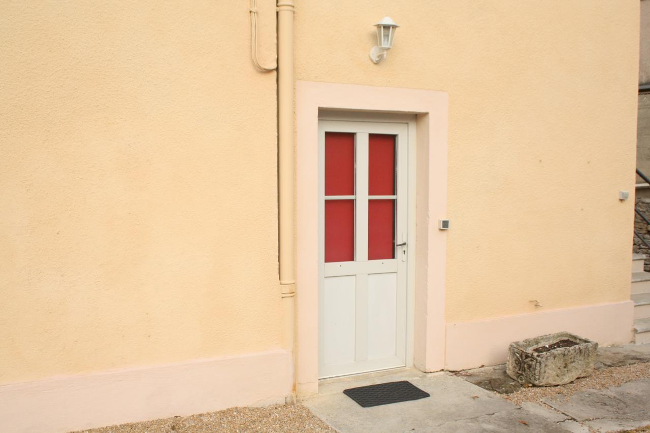 Relais Du Destin 호텔 Vertrieu 외부 사진