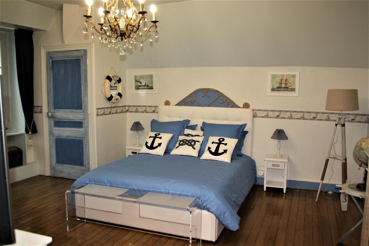 Relais Du Destin 호텔 Vertrieu 외부 사진