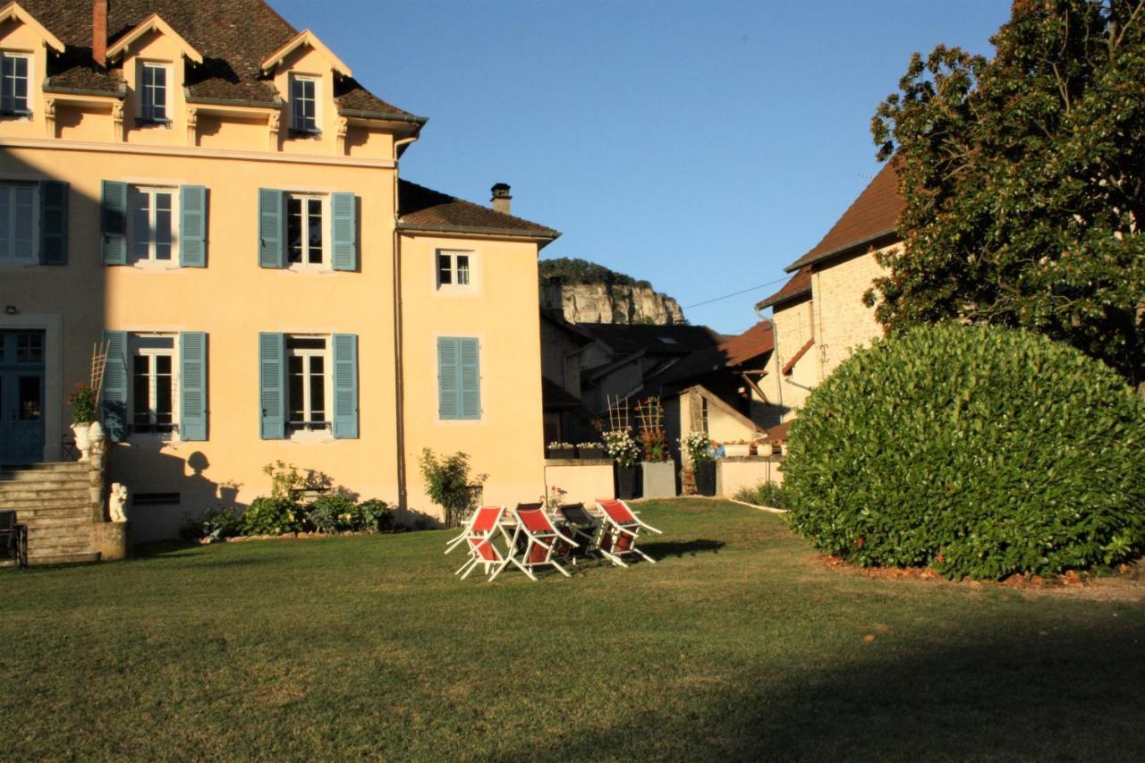 Relais Du Destin 호텔 Vertrieu 외부 사진